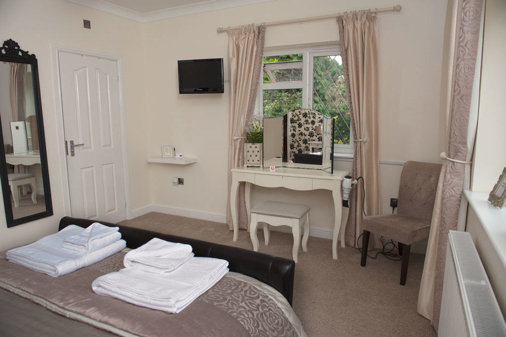 Ashbrook Bed And Breakfast Llandudno Buitenkant foto